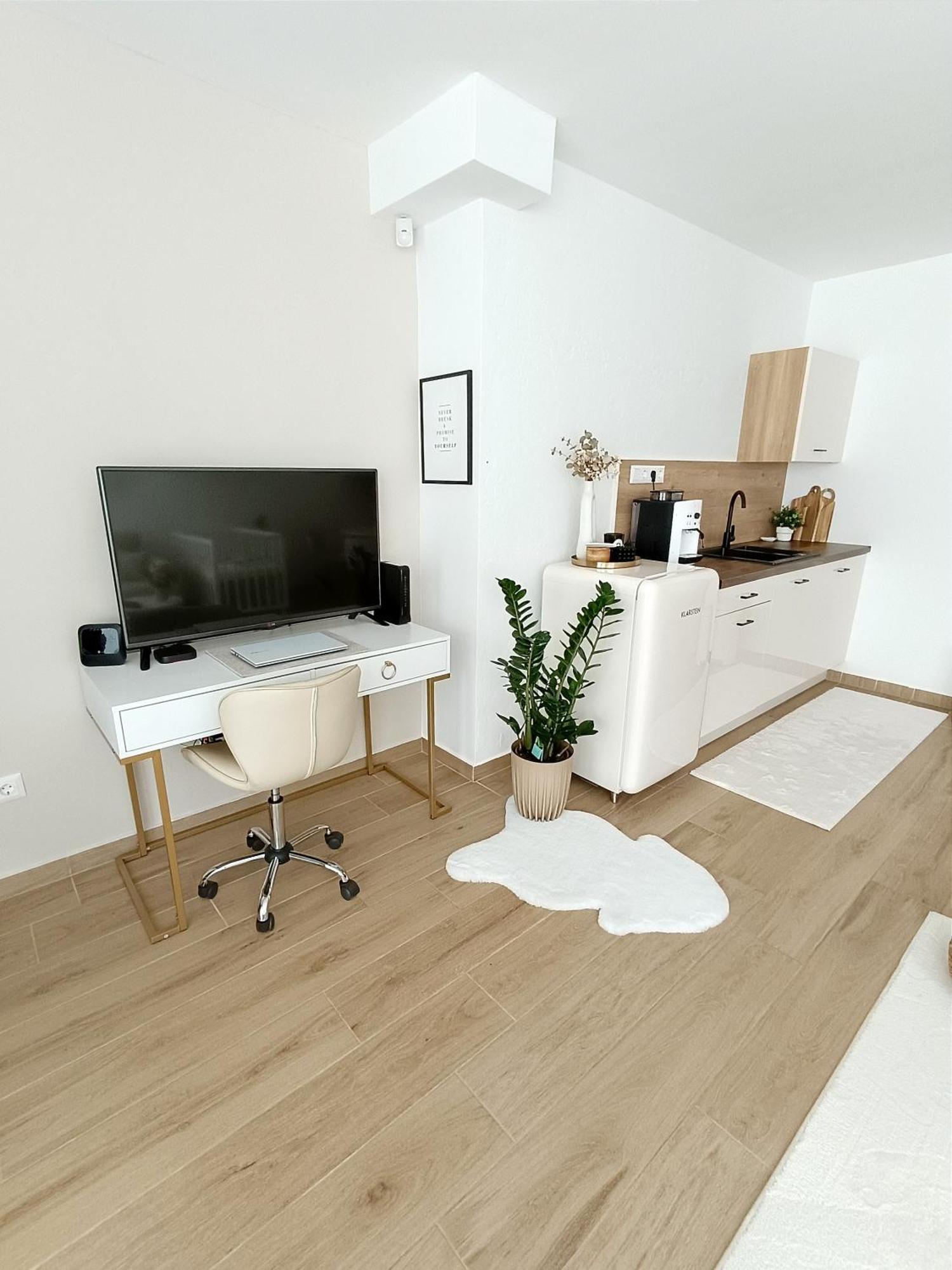 Modern Lux Home Seghedin Exterior foto